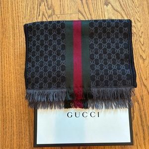 COPY - Gucci Scarf